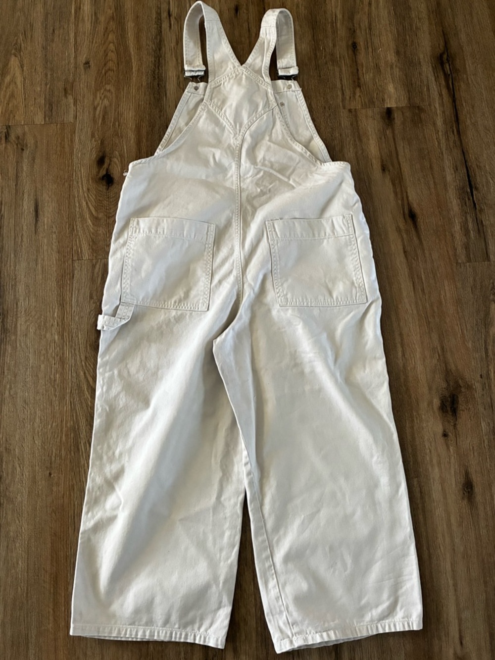 Cotton Bib Capri Overalls. Adjustable Straps. Small. - Picture 3 of 8